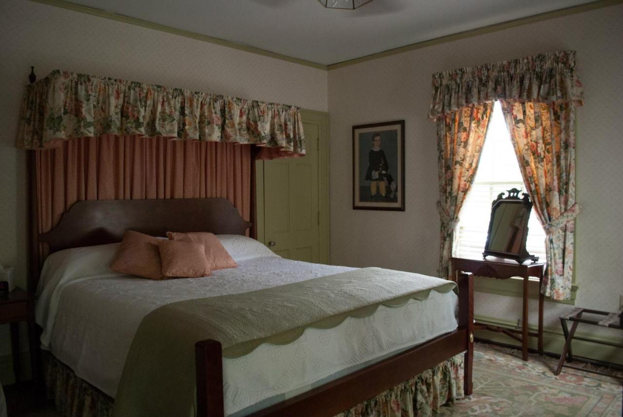 Colonial Capital B&B Williamsburg Exteriör bild